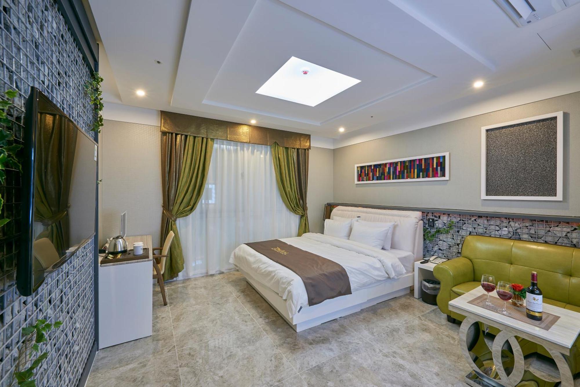 Dubai Hotel Gwangju Metropolitan City Extérieur photo