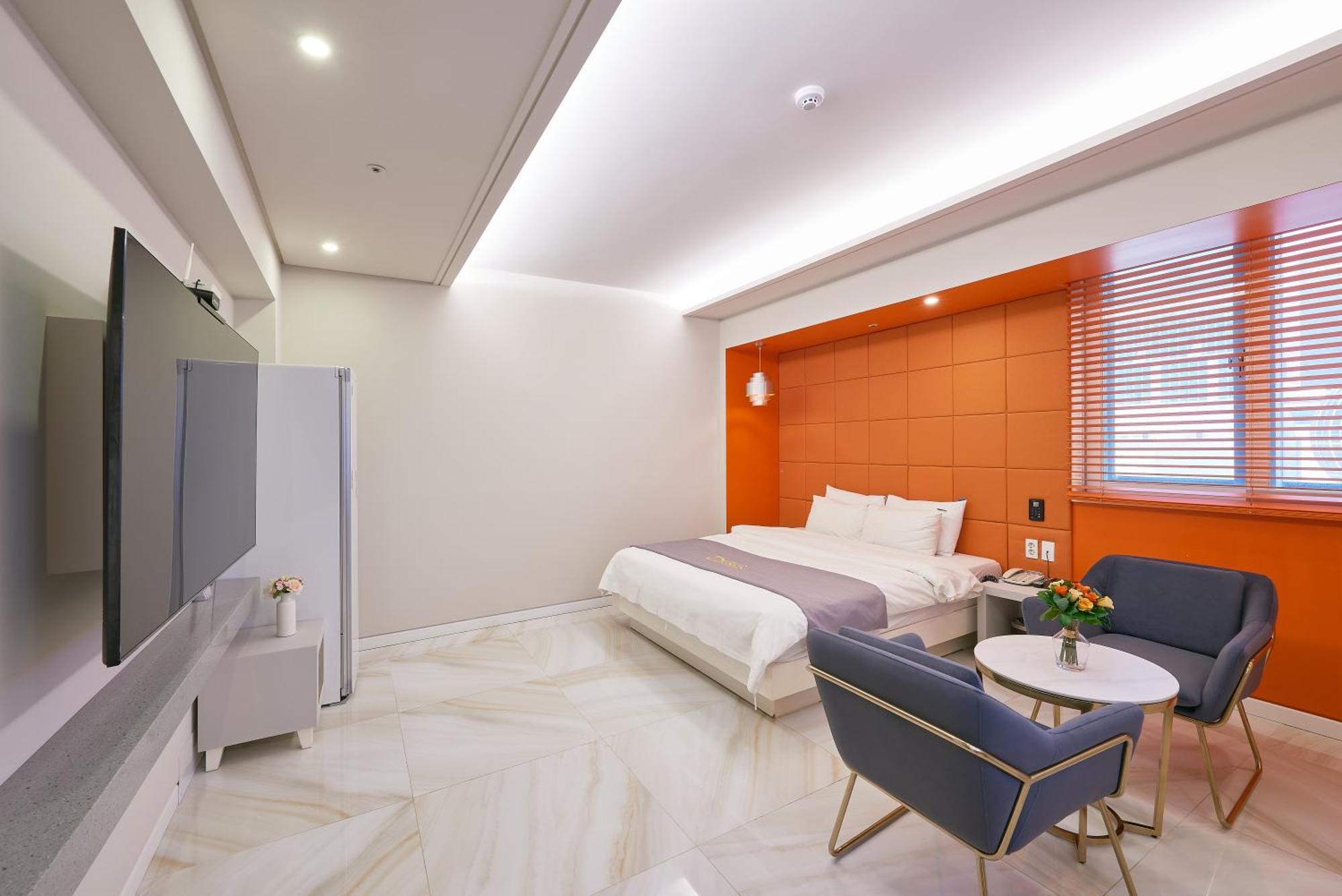 Dubai Hotel Gwangju Metropolitan City Extérieur photo