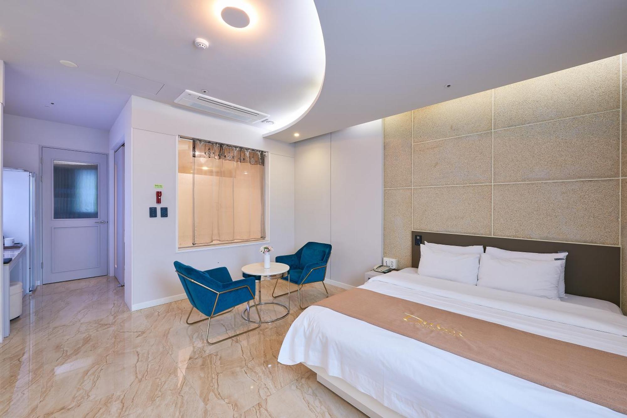 Dubai Hotel Gwangju Metropolitan City Extérieur photo